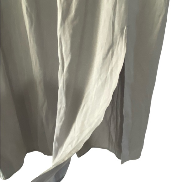 NWT Chico’s Solid Side-Slit Maxi Skirt Size 8 - Picture 6 of 12